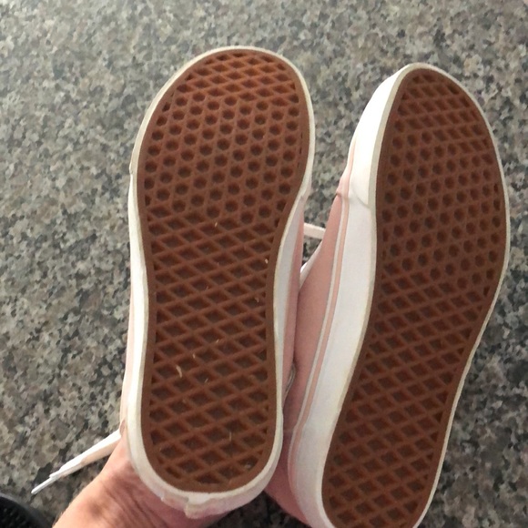 Pink vans sneakers - Picture 3 of 3